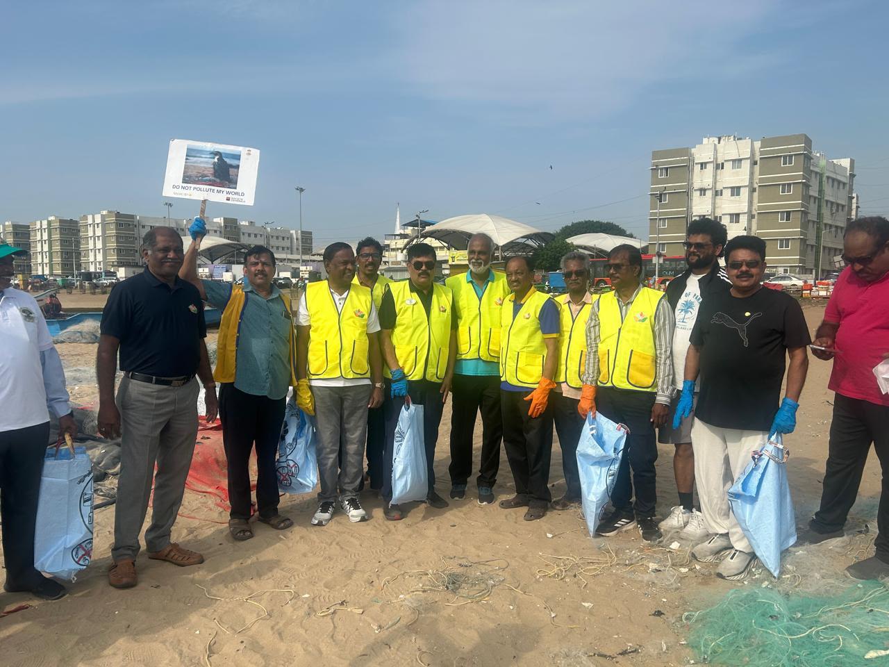 Mega Beach Cleaning